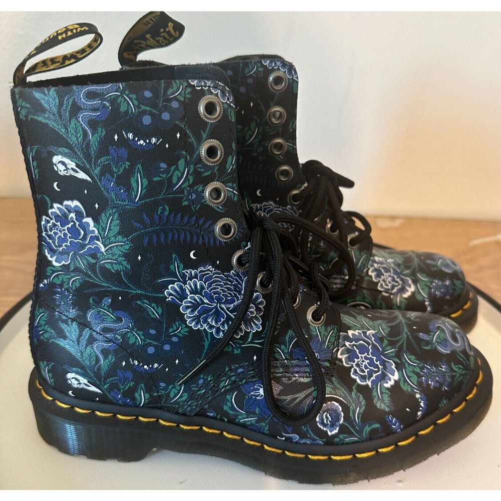 Dr. Martens 1460 Pascal Mystic Floral Blue Women's Combat Boots Sz 6